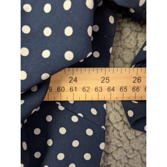Susan Graver Button Up Top Size 18W Blue White Polka Dot Long Sleeve Tie Front - Picture 9 of 12